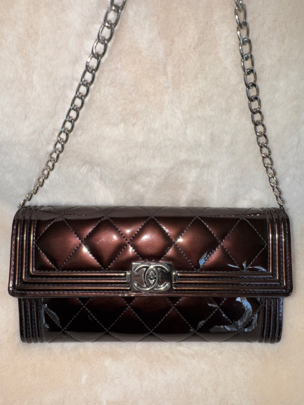 CHANEL Quilted Patent Leather Boy Wallet on chain w/insert in Deep Brown - Picture 16 of 16